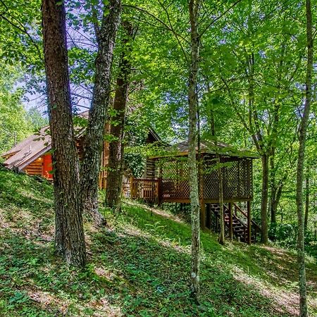 Very Private, Real Log Cabin With Hot Tub! Сивиървил Екстериор снимка
