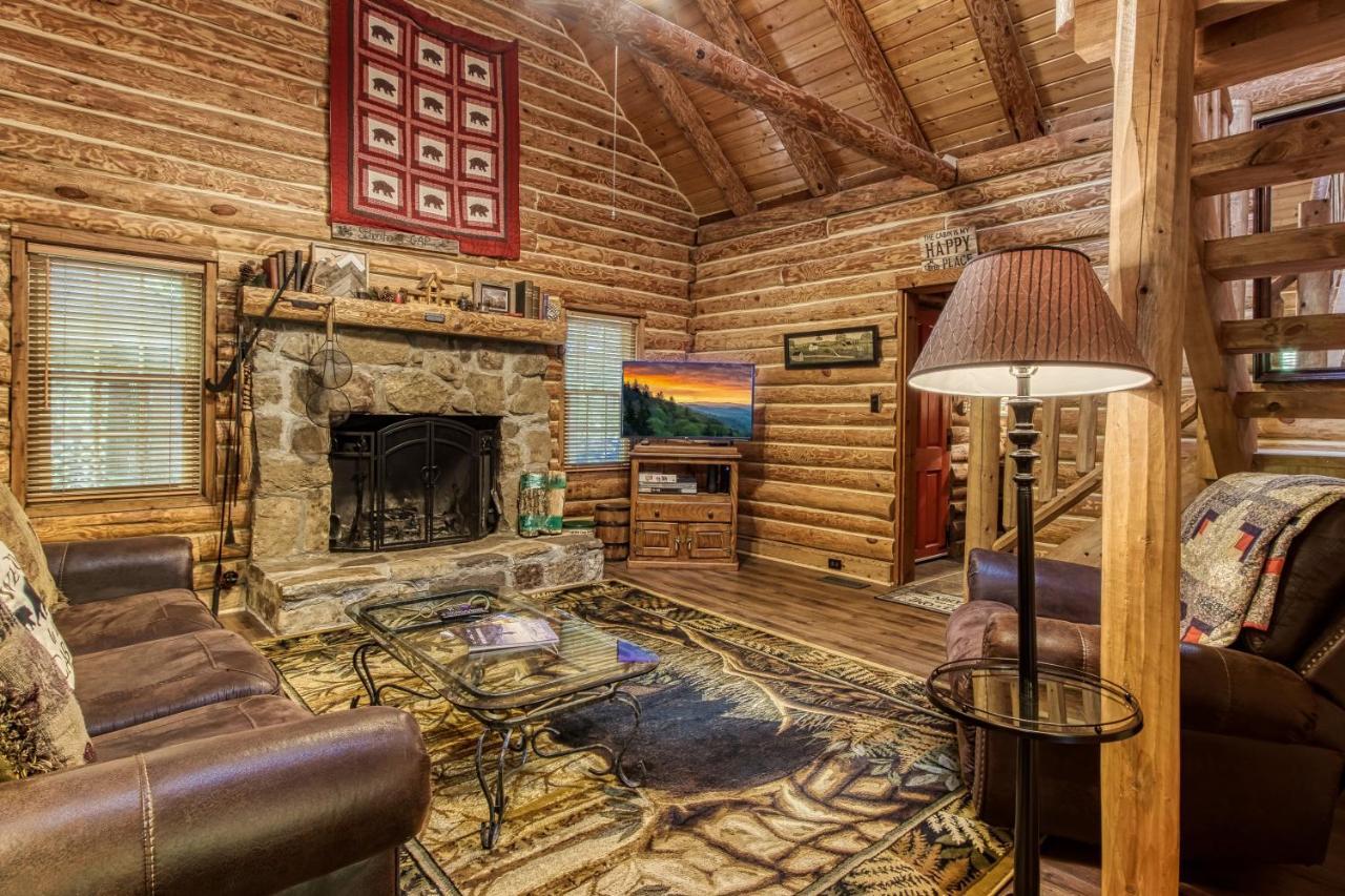 Very Private, Real Log Cabin With Hot Tub! Сивиървил Екстериор снимка