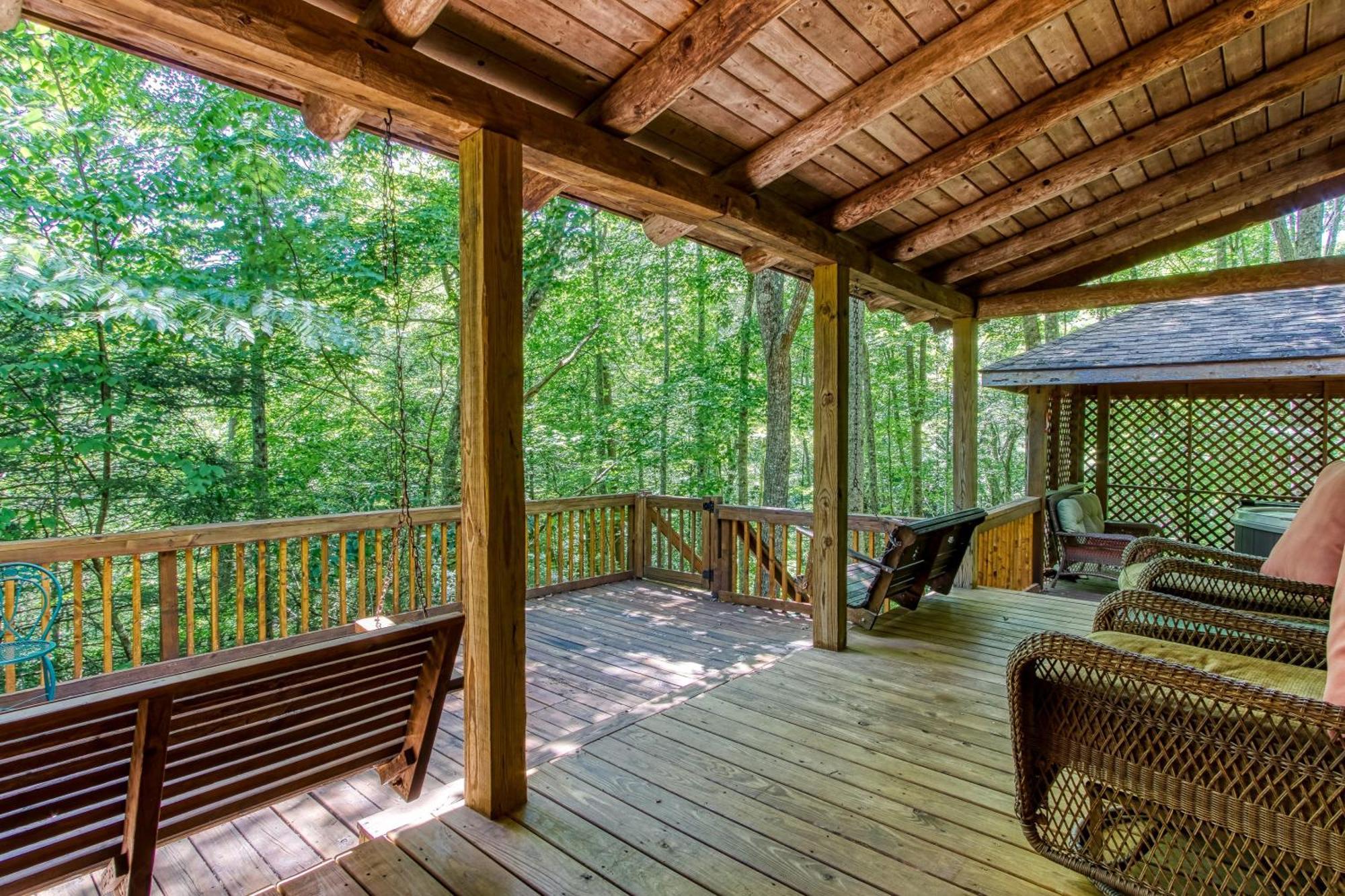 Very Private, Real Log Cabin With Hot Tub! Сивиървил Екстериор снимка